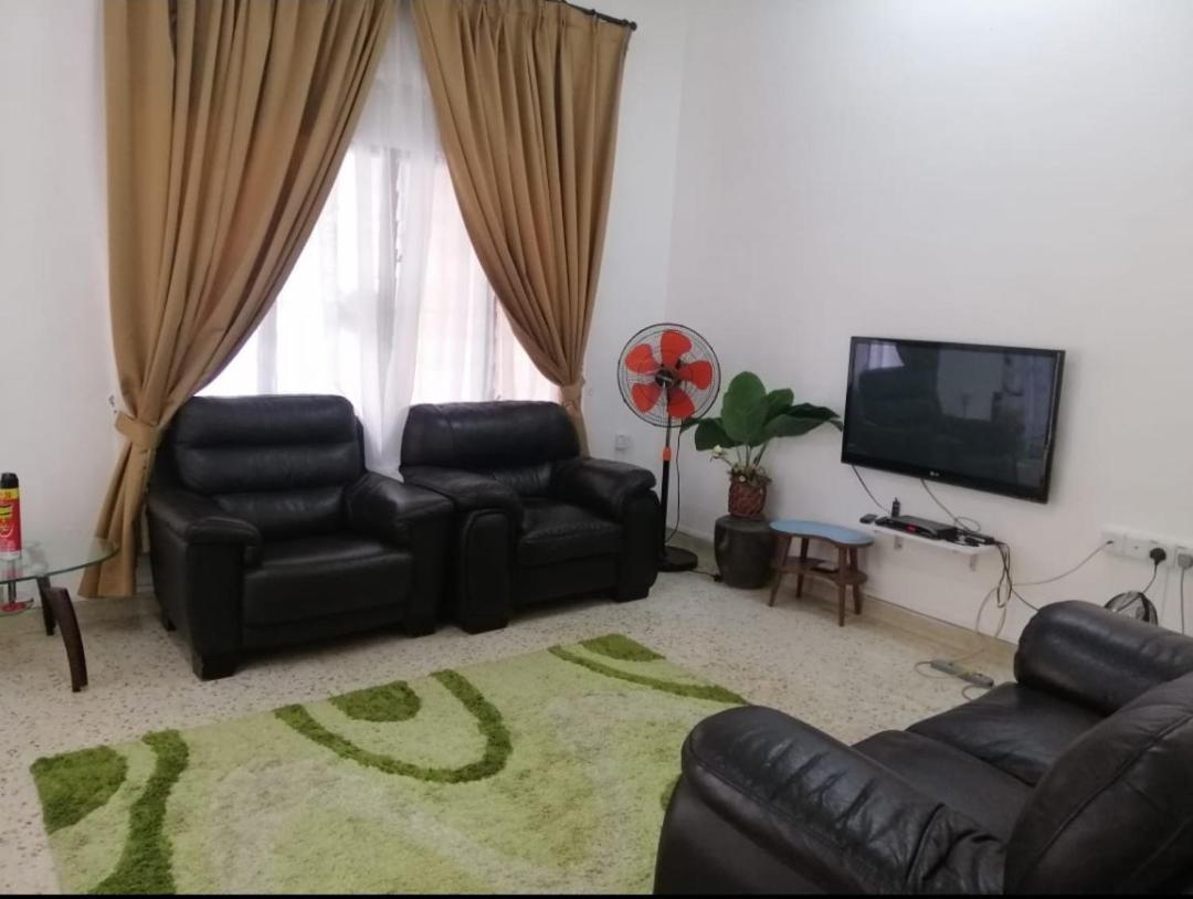 Che Na Homestay Pontian Pontian Kecil Ngoại thất bức ảnh
